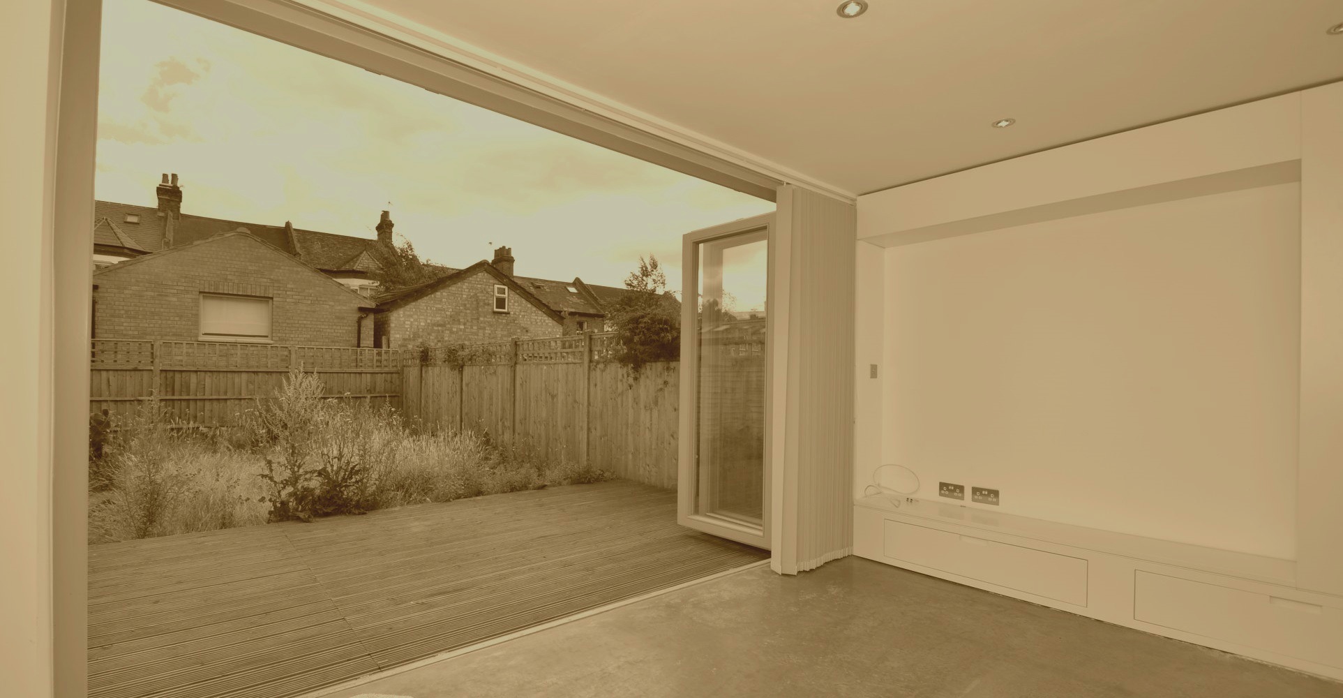 Slider, Glaziers in Shepherd's Bush, W12